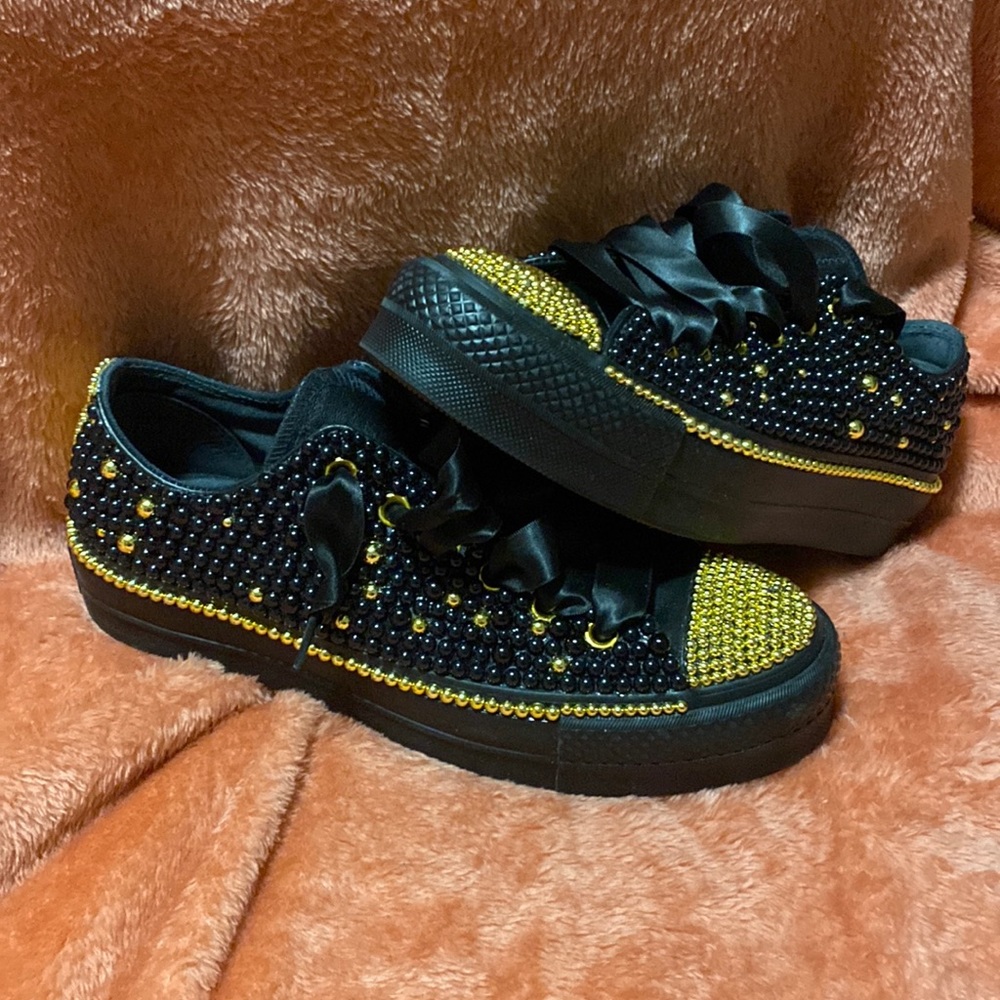 Customized Converse